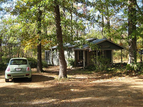 Water Lily cabin in Uncertain  TX 01