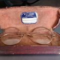 Hasty spectacles in Dr AA Schamber's case.jpg